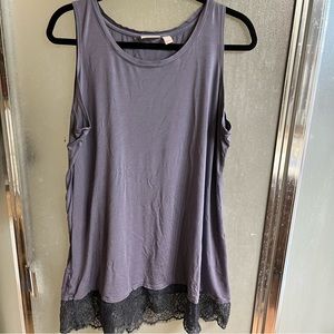 Logo layers Lace hem top